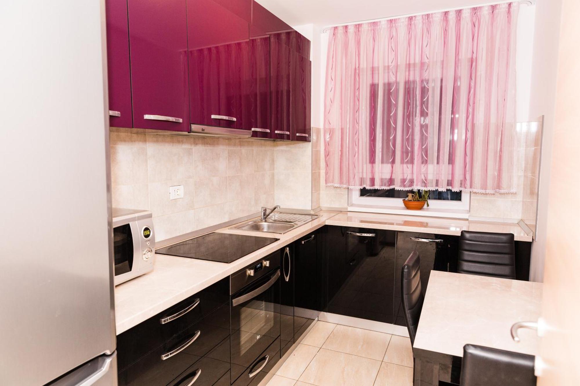 Urban Retreat Luxury Hideaway Apartment Oradea Exterior photo
