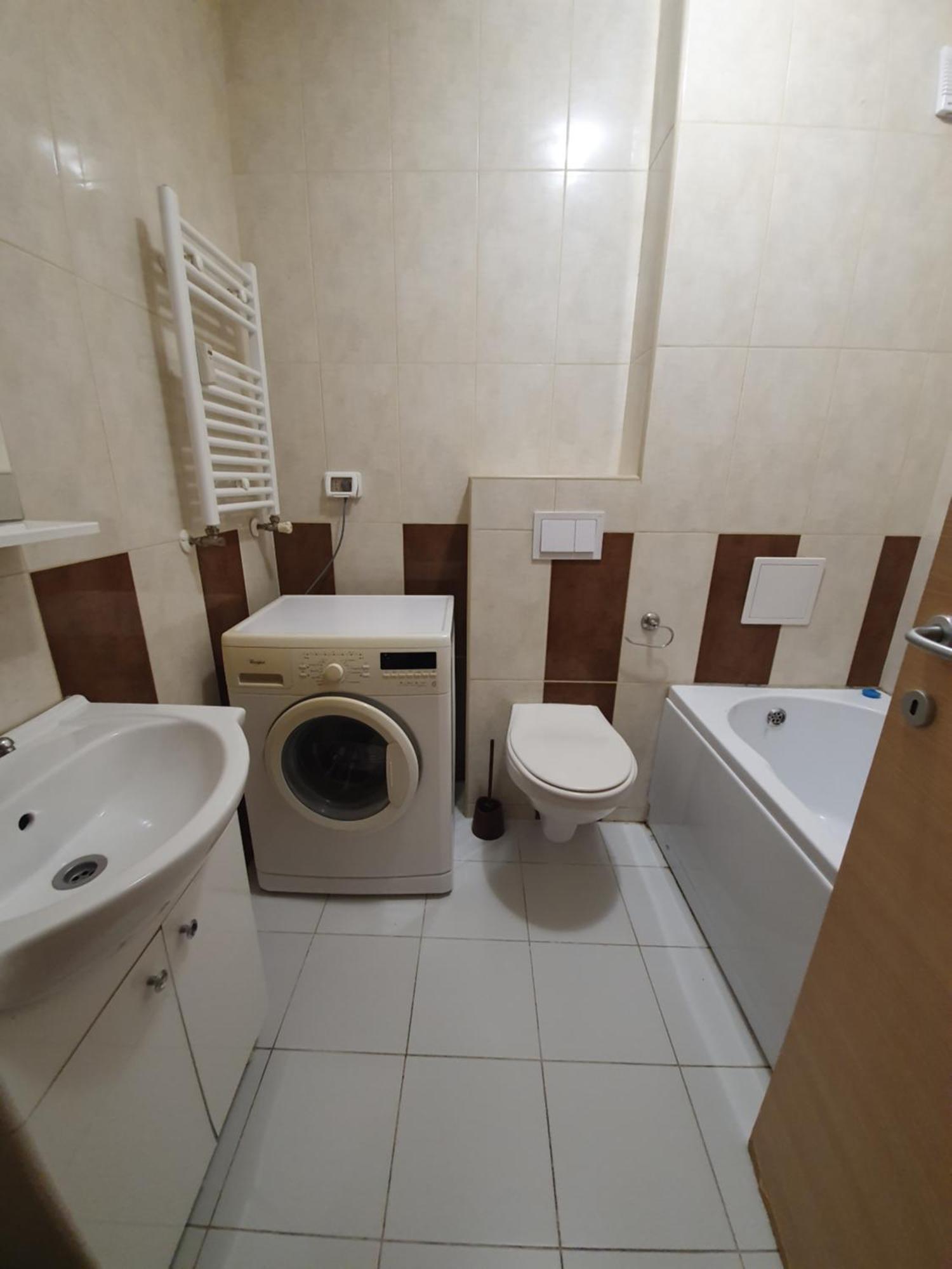 Urban Retreat Luxury Hideaway Apartment Oradea Exterior photo
