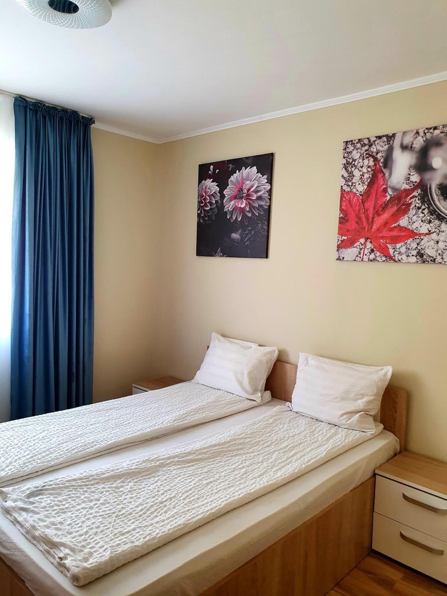 Urban Retreat Luxury Hideaway Apartment Oradea Exterior photo